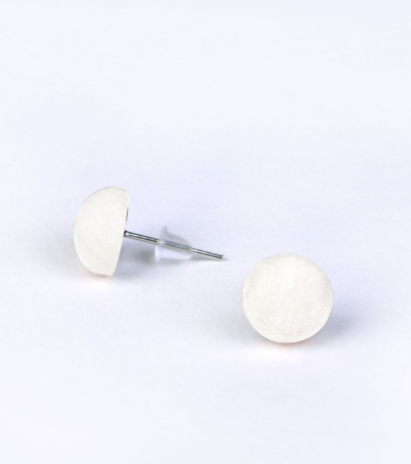 Wooden ear studs Hemisphere white
