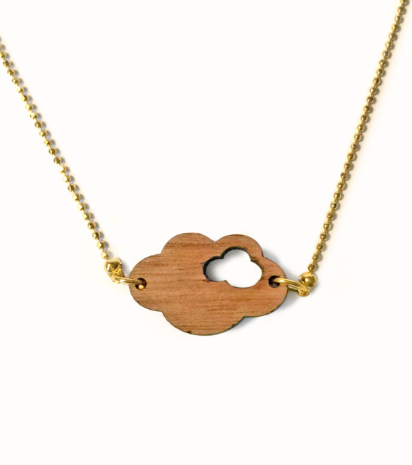 Kette mit Holzanhänger Wolke