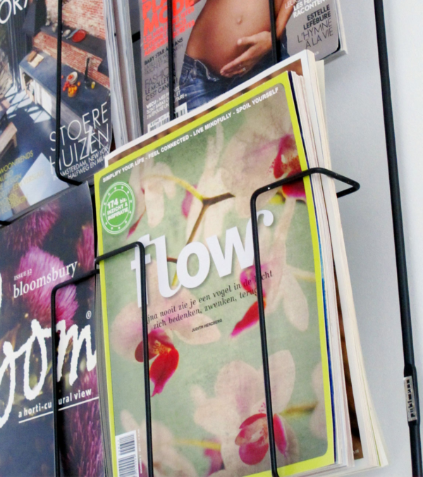 Magazine Wallrack Black - Image 4