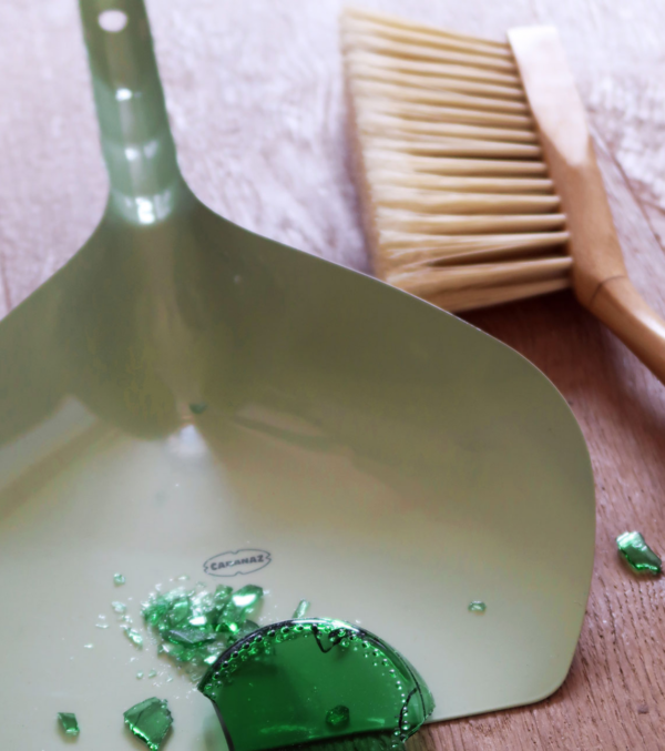 Dustpan with broom, Vintage Green - Image 2