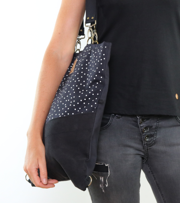 Rachel Allrounder, Dot's it Black - Image 7