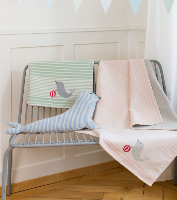 Babydecke 75 x 100, Robbe hellgrün – Bild 2