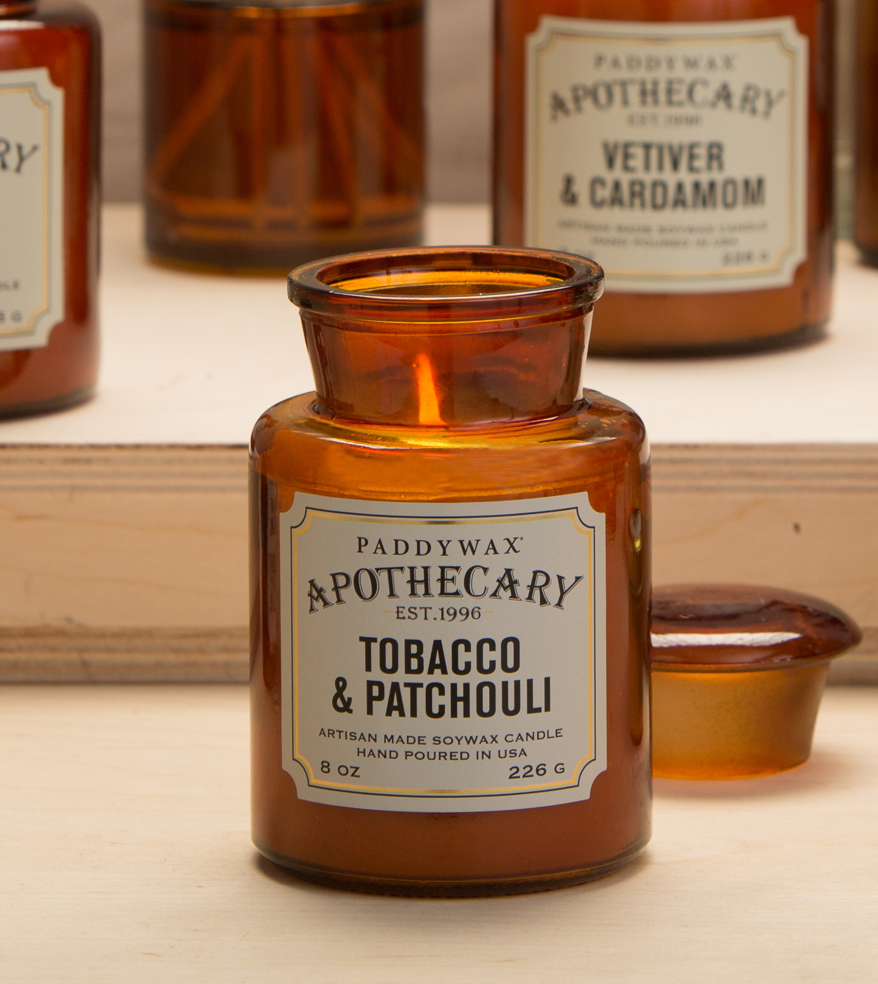 Scented candle Apothecary Amber & Smoke - Image 2