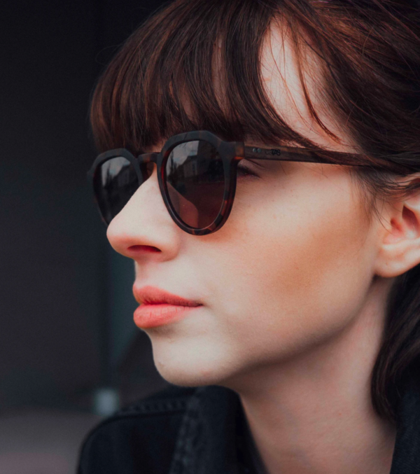 Sunglasses Leo Walnut Wood - Image 4