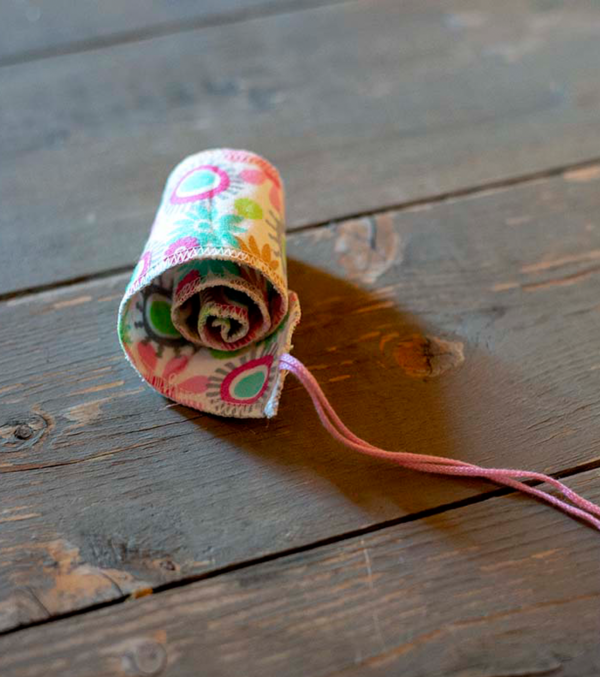 8 pcs. Organic Cotton Tampons, Flowers - Image 2