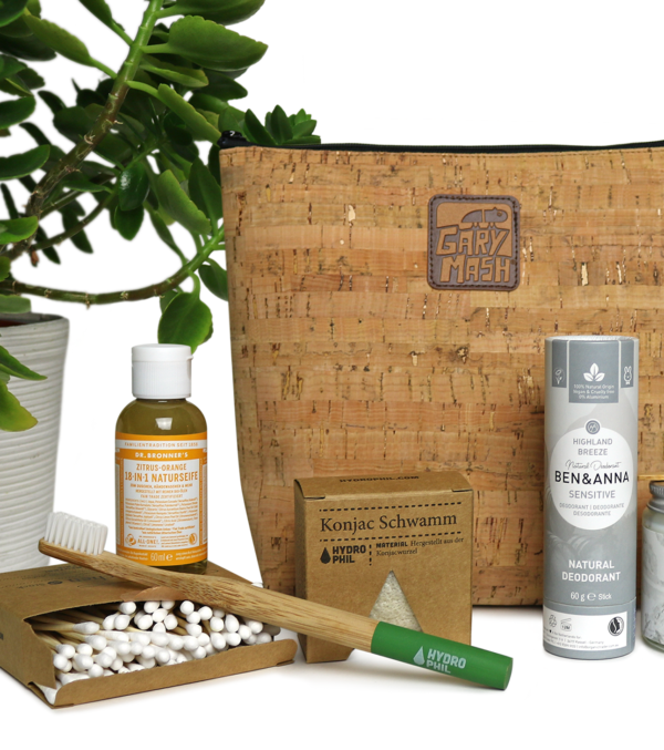 "On the go" - Toilet bag with Content - Image 4