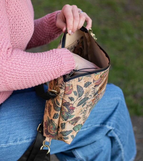 Rebecca Allrounder Bag, Flora - Image 3