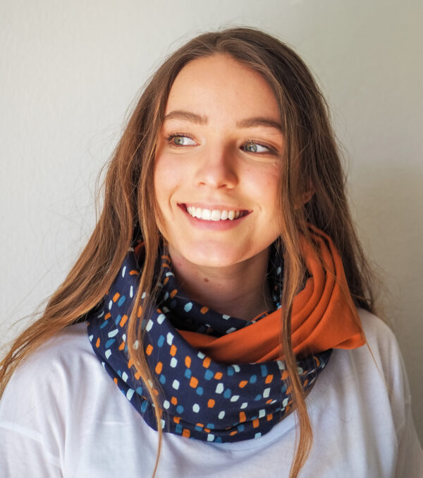 Loop made of light Sweat, navy blue with Dots - Image 2