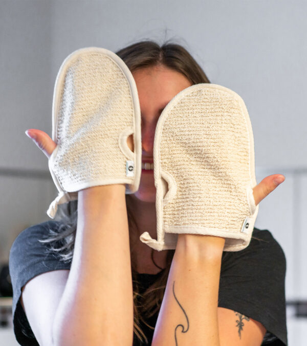 Peeling Gloves 2-Pack - Image 3
