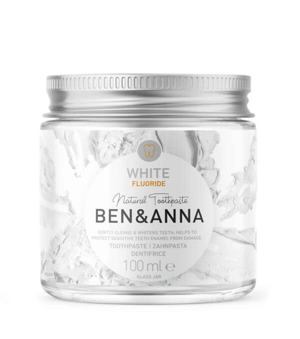 Toothpaste in a glass, White with Fluoride