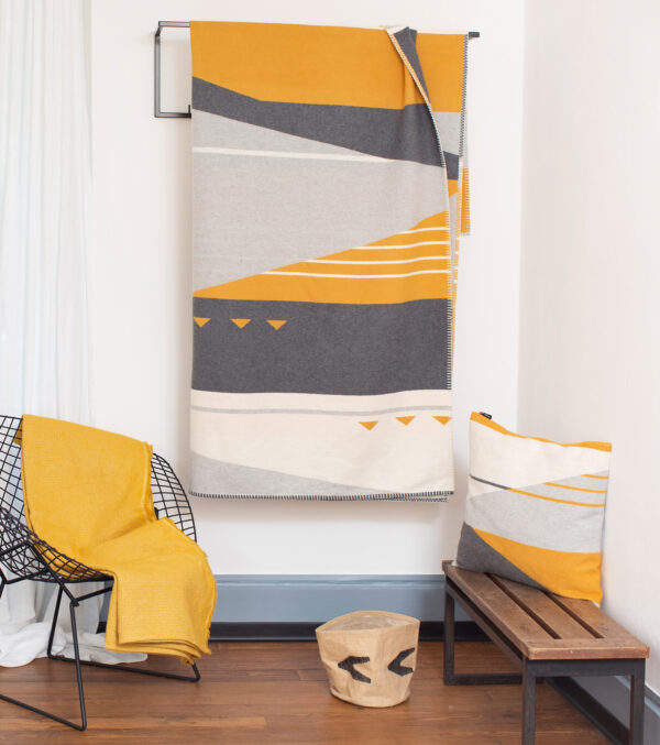 Kuscheldecke Geo 150 x 200 cm – Bild 2