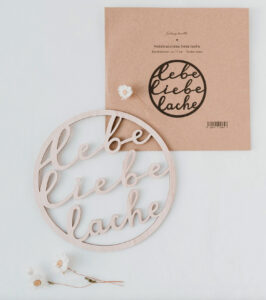 Holzkranz Lebe Liebe Lache – Bild 6
