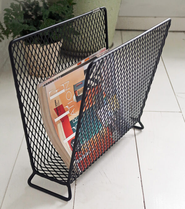 Steel wire magazine rack - Image 10