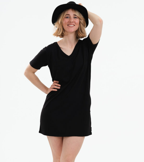 Longshirt Pella schwarz – Bild 5