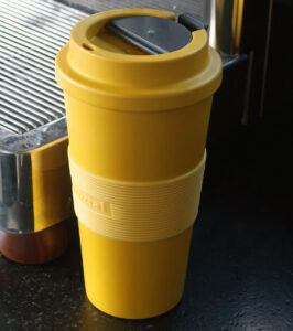 Coffee to-go Mug saffron yellow - Image 7