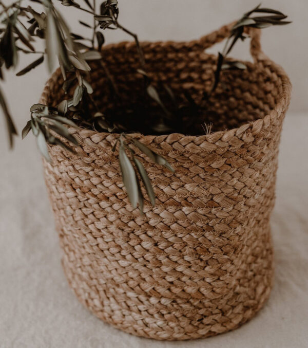 Storage basket with loop - Image 5
