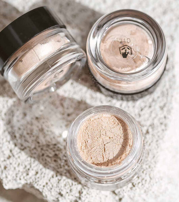 Mineral Eye Shadow Naked & Happy, 1 g – Bild 5
