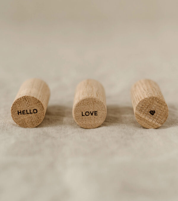 Wall Hooks in a set of 3 Hello Love - Image 4