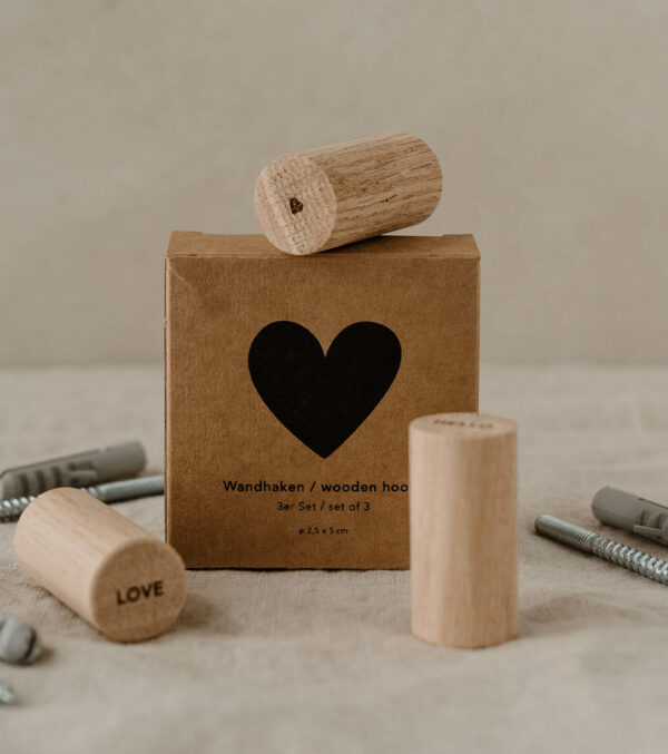Wall Hooks in a set of 3 Hello Love - Image 5