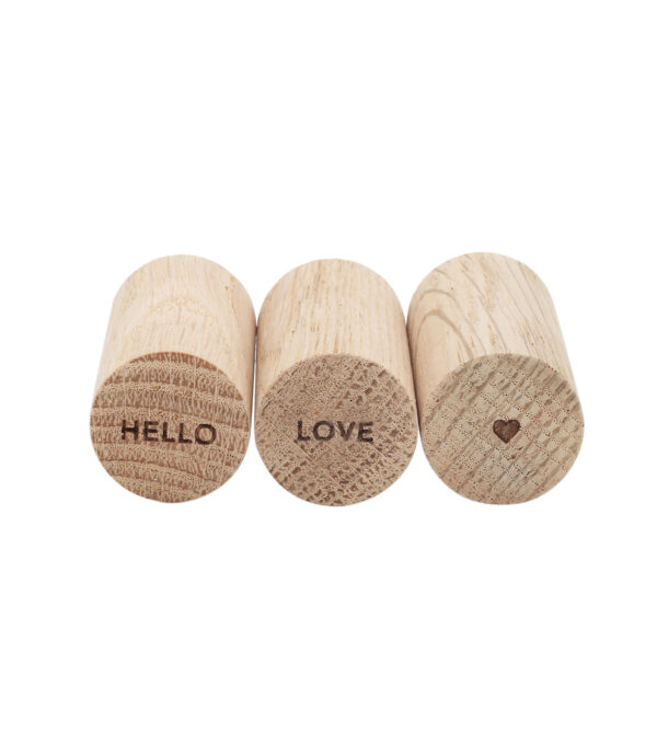 Wall Hooks in a set of 3 Hello Love