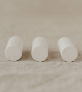 Wall Hooks in a set of 3 white - Image 2