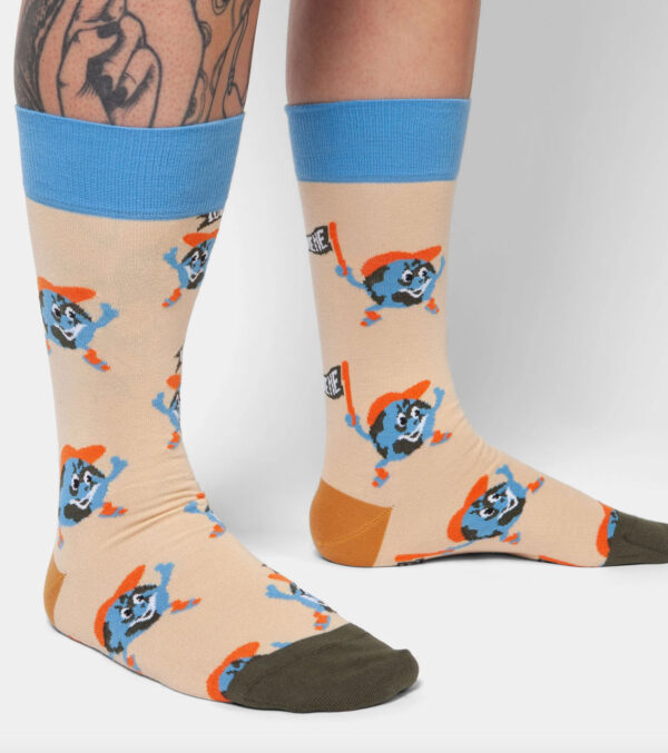 Call for a better World Socks - Image 2
