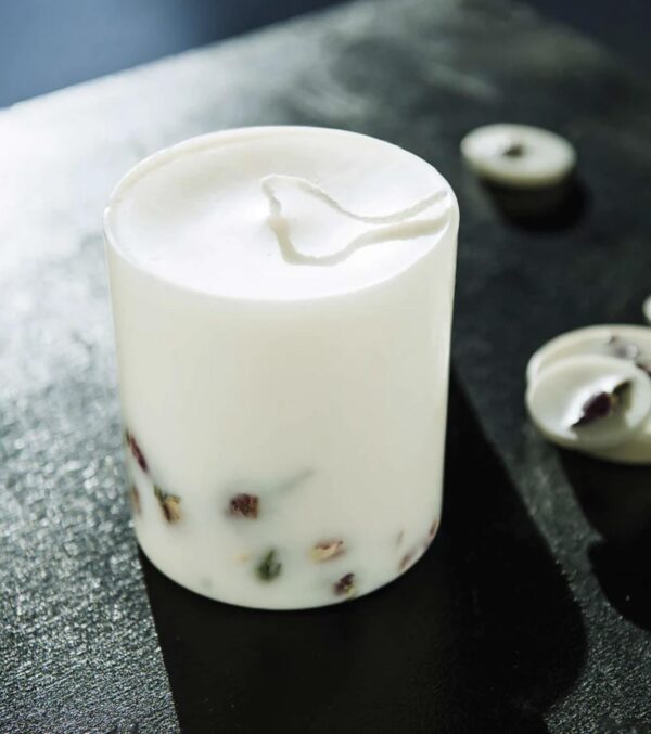 Scented Candle Rose - Image 3