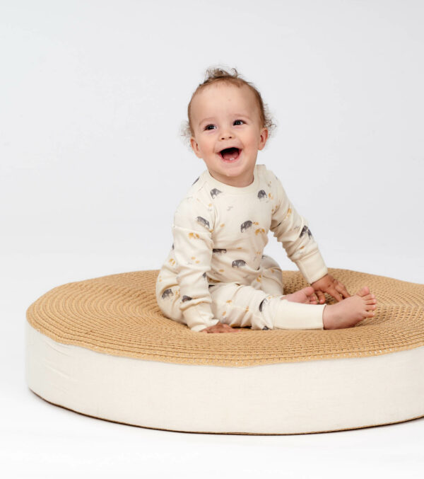 Baby romper ivory with elephants - Image 3