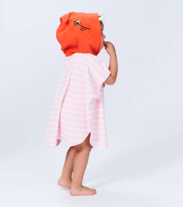 Bath poncho pink with shark hood - Image 4