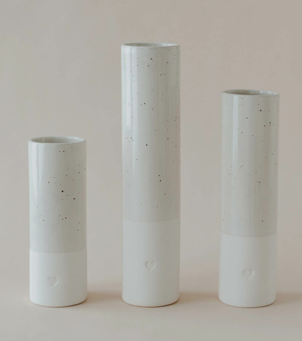 Vase with embossed heart, Ø 5,5 cm - Image 7