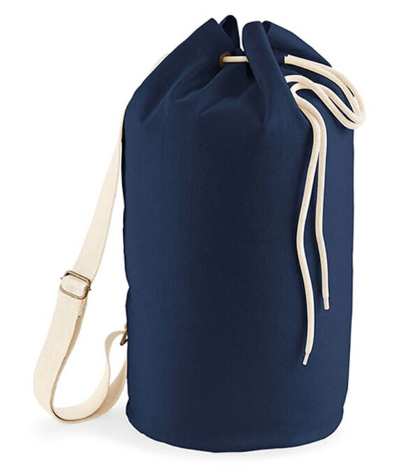 Duffel bag carrying bag made of robust canvas