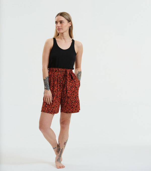 Shorts Willow mit Blumendruck rostrot – Bild 2