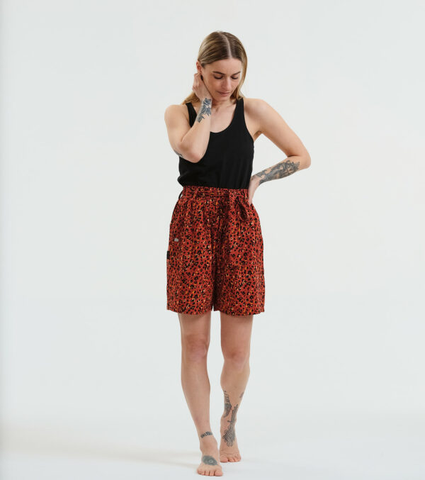 Shorts Willow mit Blumendruck rostrot – Bild 4