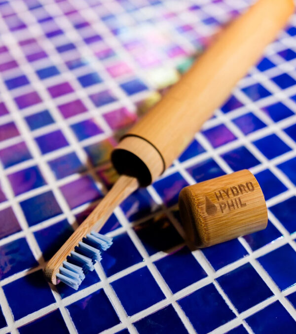 Bamboo toothbrush case - Image 6