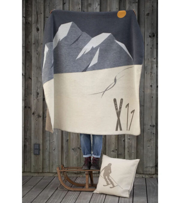 SAVONA blanket “skis & traces“ 200 x 150 cm - Image 2