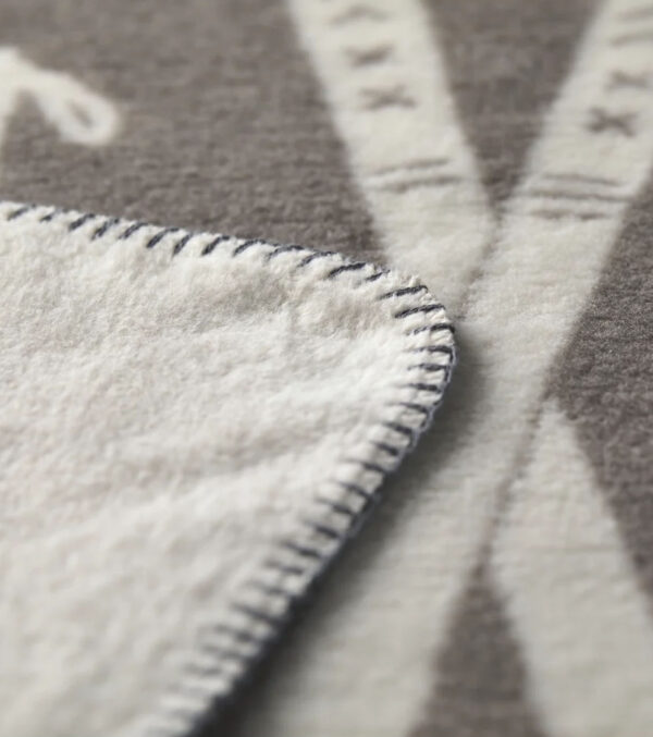 SAVONA blanket “skis & traces“ 200 x 150 cm - Image 3