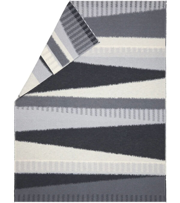 LUCA Flannel Blanket “Boho” 200 x 140 cm