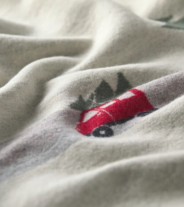 SYLT Flannel Blanket “Car with fir tree” 200 x 140 cm - Image 2