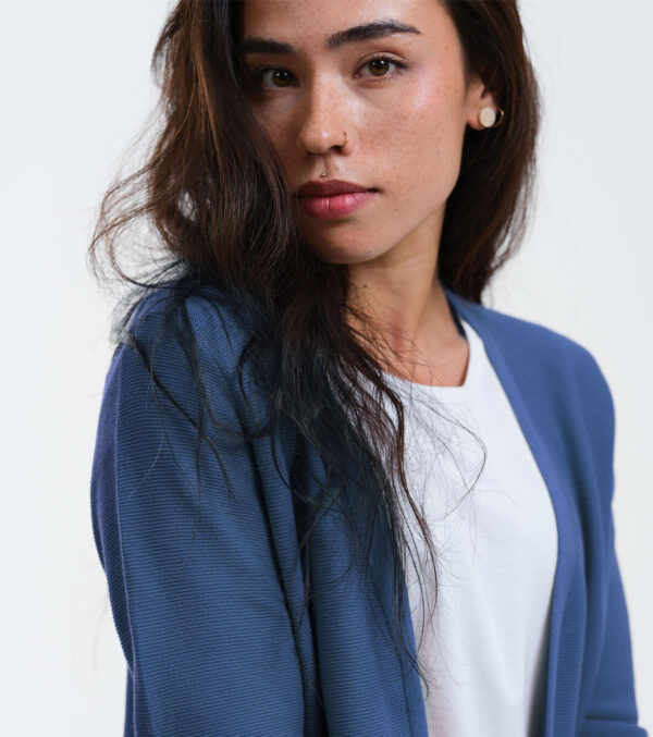 Fine knit Cardigan Libby blue - Image 2