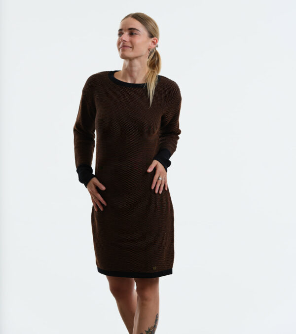 Knitted Dress Lake Alma Mélange toffee & black - Image 5