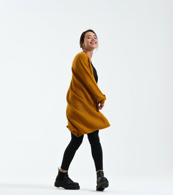 Long-Cardigan Alamo mustard yellow - Image 4