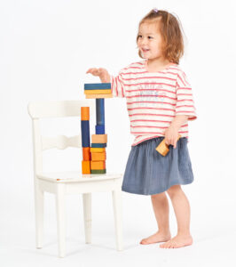 Weicher Kinderrock aus Musselin blaugrau – Bild 2