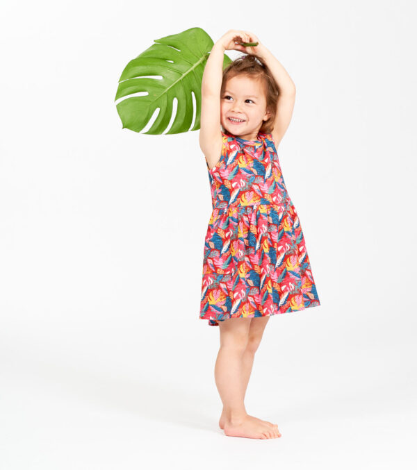 Girls‘ dress with colorful leaf print - Image 2
