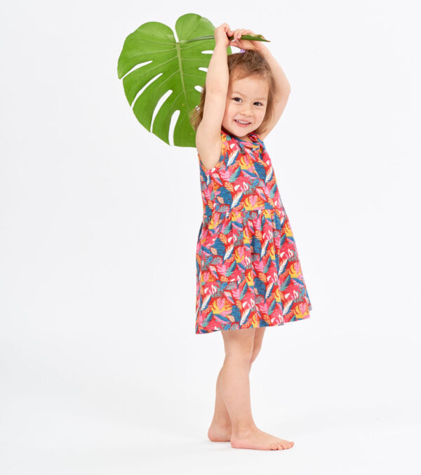 Girls‘ dress with colorful leaf print - Image 4