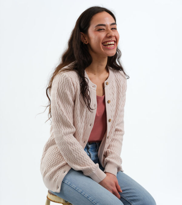 Cardigan Penny ivory with fine zig-zag pattern - Image 2