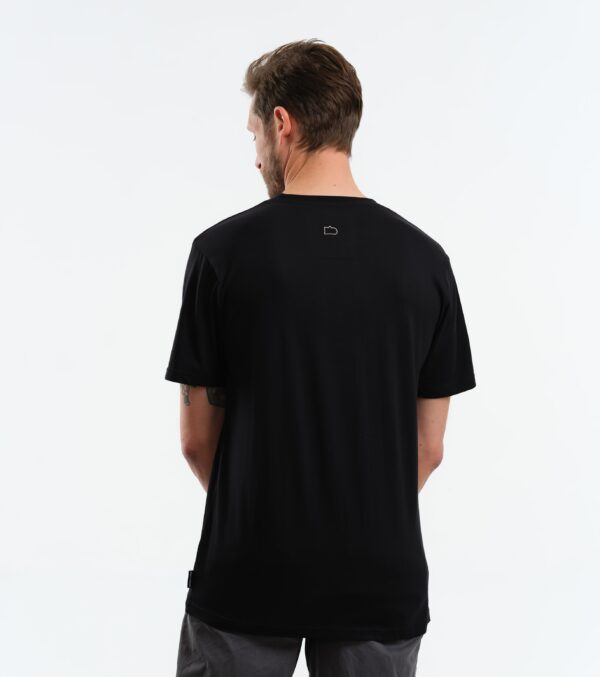 Shirt Chill. - Image 12