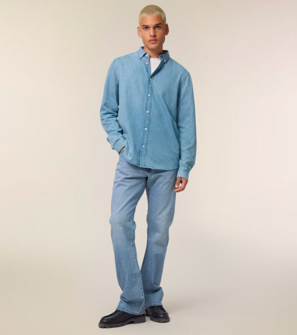 Men‘s Light-Wash Denim Shirt - Image 6