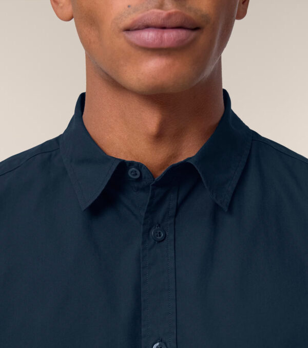 Men‘s Poplin Shirt navy blue - Image 4