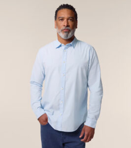 Men‘s Poplin Shirt light blue - Image 2