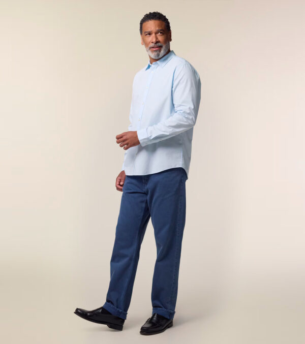 Men‘s Poplin Shirt light blue - Image 3
